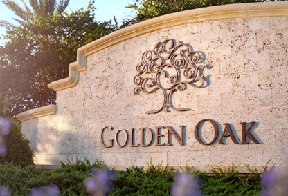 golden oak community sign